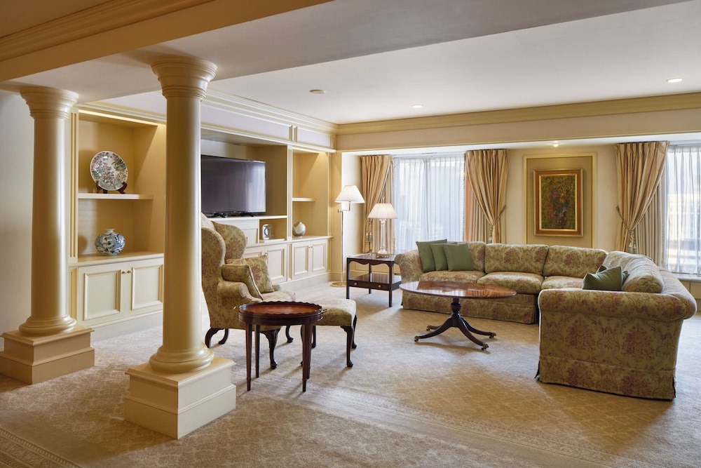 هتل ریهگا رویال اوساکا